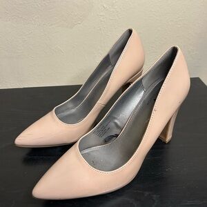 Source Unknown Blush Heels